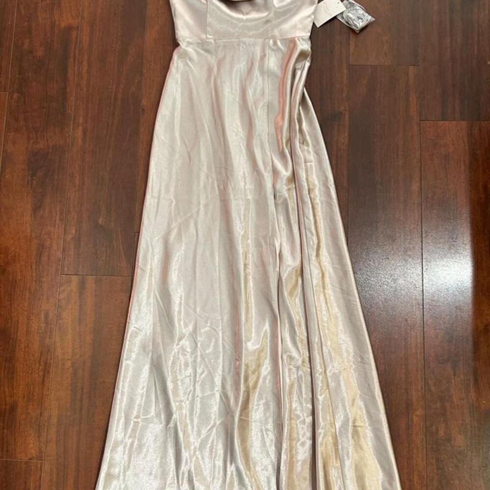 Unbranded Women's Silver and Gold Dress